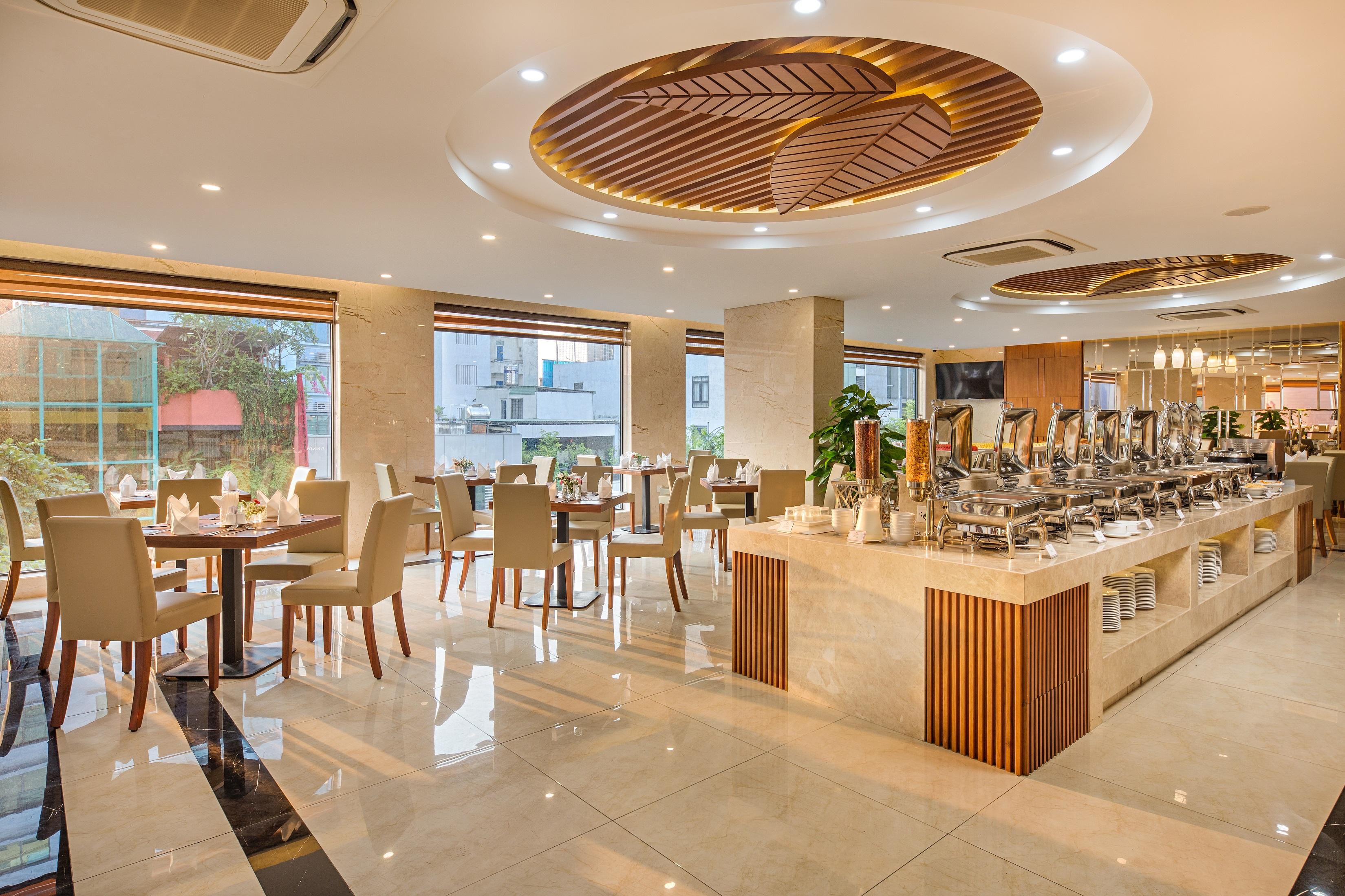 Val Soleil Hotel Da Nang Exteriör bild